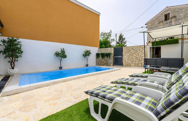 Villa in Porec With Private Pool and Beach - Foto 14