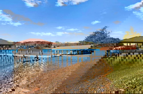 Photo 14 - Pleasant Cove Waterfront Getaway With Fire Pit, Deck, and Lake Views