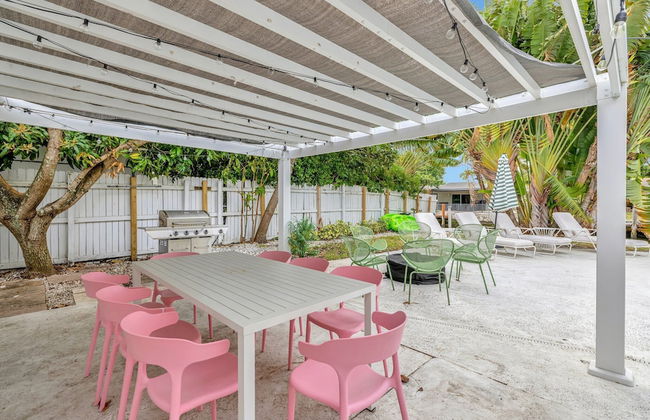Poolside Paradise Dock & Pool! - Photo 41