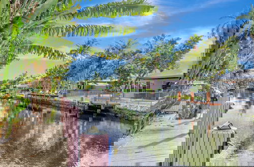 Foto 33 - Poolside Paradise Dock & Pool!