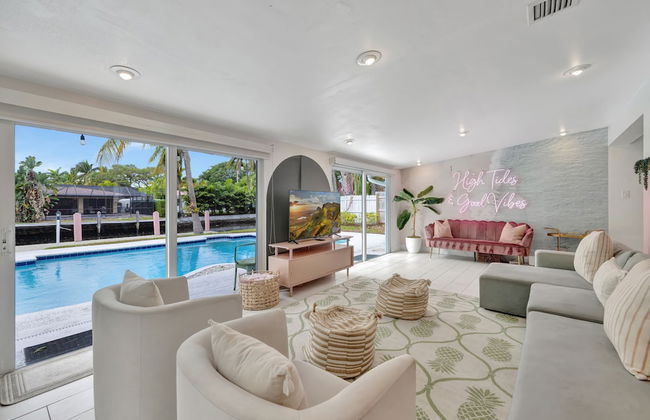 Poolside Paradise Dock & Pool! - Photo 1