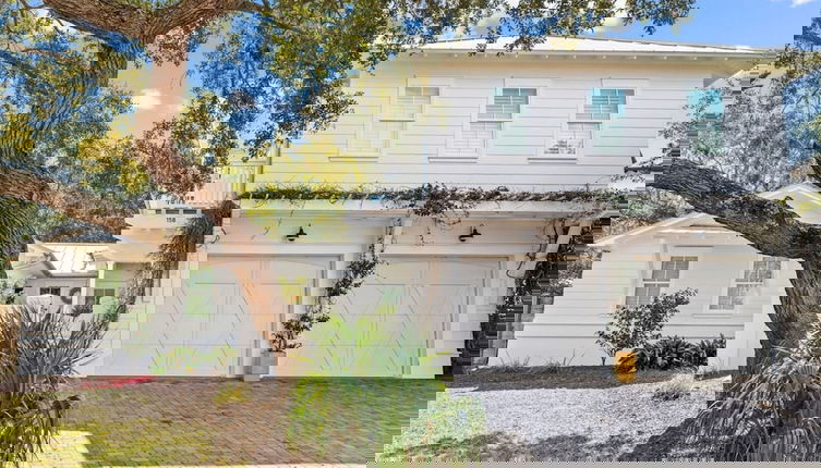 Foto 1 - Hobnob In Old Seagrove \ Private Pool, Golf Cart, Close To Seaside 5 Bedroom Home by RedAwning