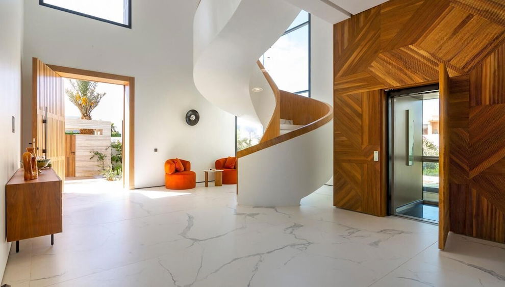 Hall