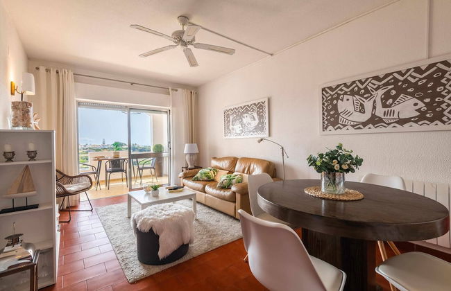 Sea View Central Town 2 Bedroom Apartment - Foto 1