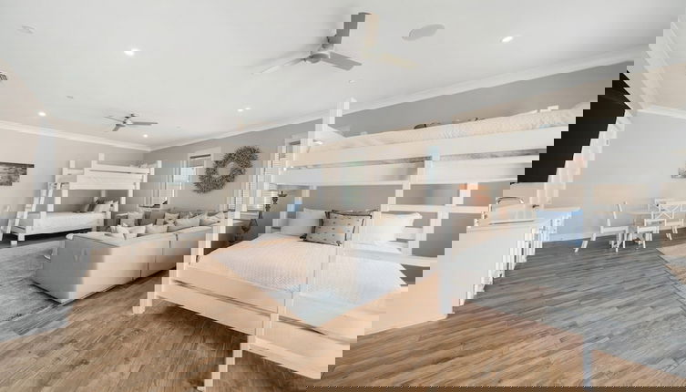 Foto 1 - Teddy's Heaven 7 Bedroom Home