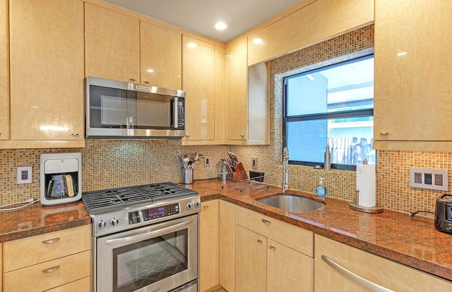 Chic 3BR Sanctuary Steps From The Drive Paradise - Foto 18