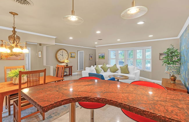 Chic 3BR Sanctuary Steps From The Drive Paradise - Foto 19