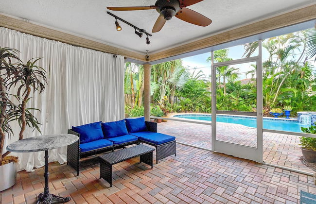Chic 3BR Sanctuary Steps From The Drive Paradise - Foto 28