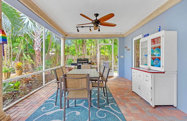 Chic 3BR Sanctuary Steps From The Drive Paradise - Foto 29