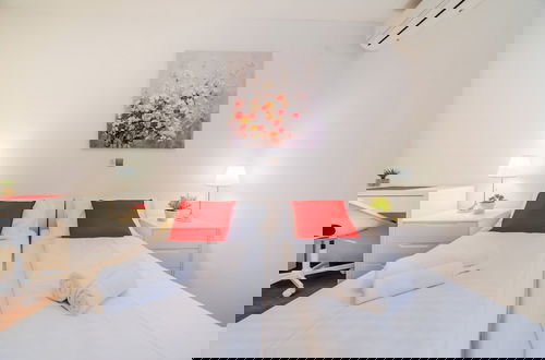 Foto 2 - Red Vibe Studio Central 1
