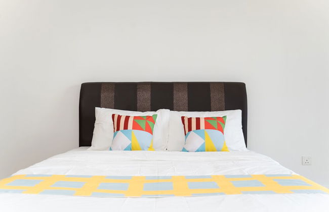 OYO Home 44050 Essential Studio Empire Marriot - Foto 6