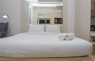 Photo 1 - Comfortable And Warm Studio Room At Menteng Park Apartment