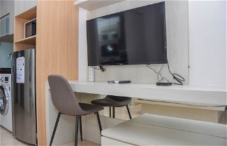 Photo 3 - Comfortable And Warm Studio Room At Menteng Park Apartment