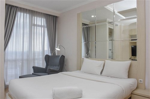 Foto 4 - Comfortable And Warm Studio Room At Menteng Park Apartment