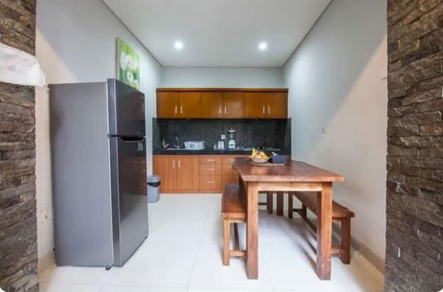 Photo 15 - SMV - 3BedGRDN - V1 · 3BR Garden Villa Walk to Beach N Shops Legian