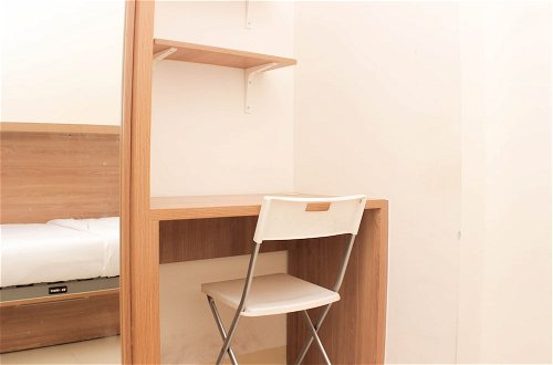 Photo 10 - Comfort 2Br At Green Pramuka Apartment