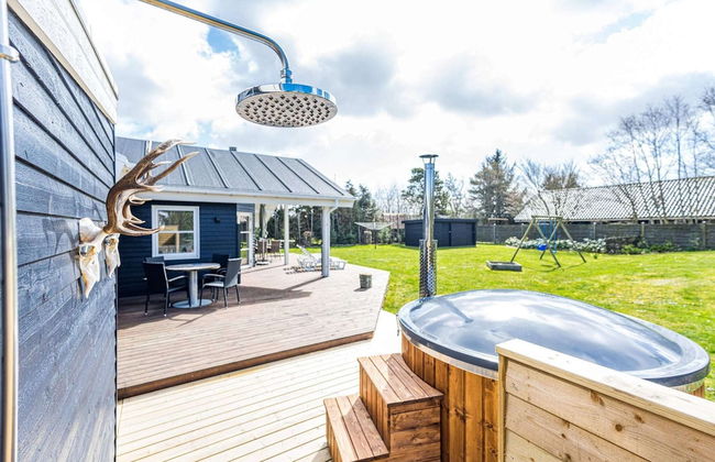 6 Person Holiday Home in Tarm - Foto 23