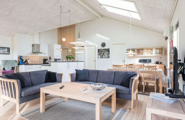 6 Person Holiday Home in Tarm - Foto 12