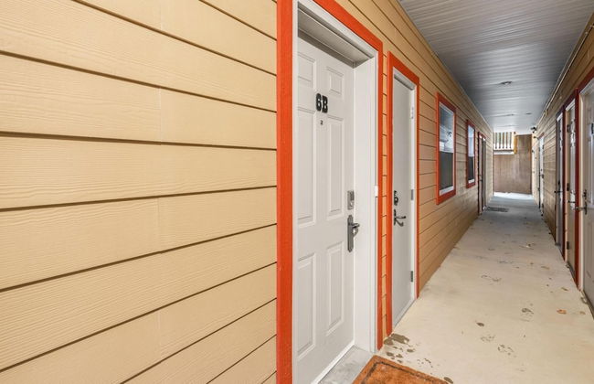I Spy - Cozy Pet Friendly, Ski In/Ski Out Condo with Private Hot Tub - Foto 24