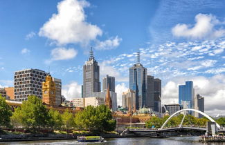 Photo 2 - ReadySet Apartments on Southbank Boulevard