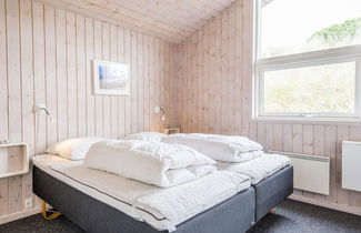 Foto 2 - 8 Person Holiday Home in Hvide Sande