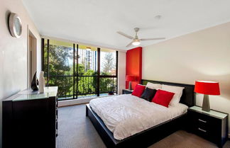 Photo 2 - Holiday Resort Apts in Surfers Paradise