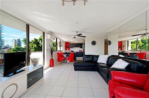 Photo 8 - Holiday Resort Apts in Surfers Paradise
