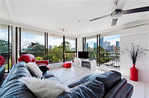 Photo 1 - Holiday Resort Apts in Surfers Paradise