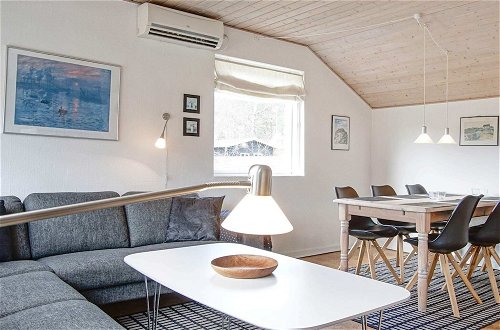 Foto 6 - Cozy Holiday Home in Nexø near Beach of Balka