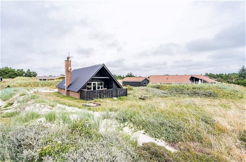 Photo 24 - 4 Person Holiday Home in Hvide Sande