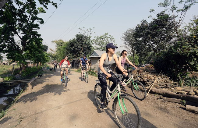 Nana Jungle Resort Near Chitwan National Park - Foto 24