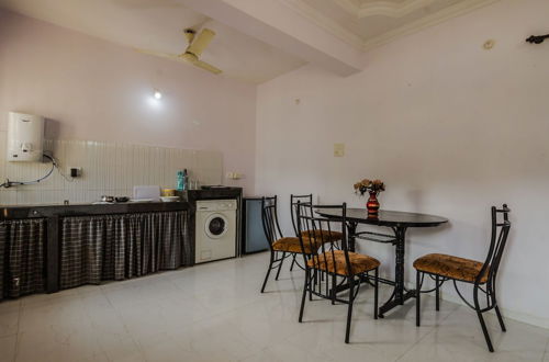 Foto 15 - OYO 22200 Home Pool View 1bhk Siolim