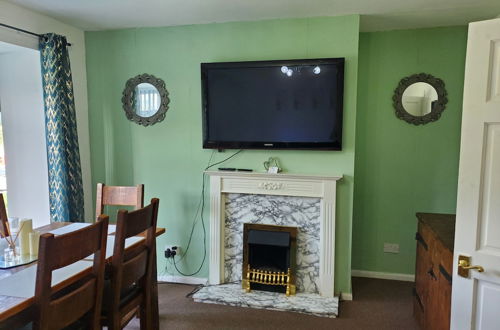 Foto 11 - Stunning 2-bed Flat in Haverfordwest