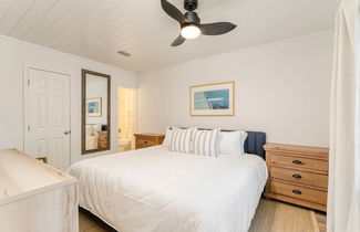 Photo 3 - Twin Fin by Avantstay Walk to the Beach - Chic 30A Retreat