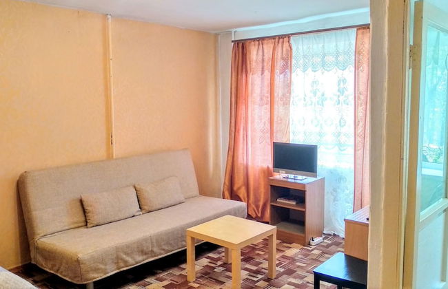 1 room apartment on Spartaka 18 - Photo 15