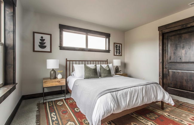 Clint by Avantstay Located Within The Brasada Ranch Community Golf Course, Pool & Hot Tub - Foto 19