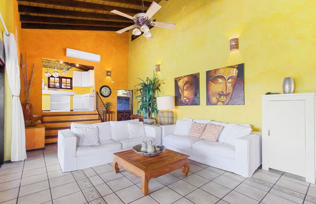 Mexican Style Villa With Private Pool, Free Utilities - Photo 16