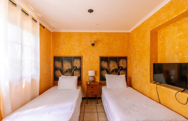Mexican Style Villa With Private Pool, Free Utilities - Foto 2