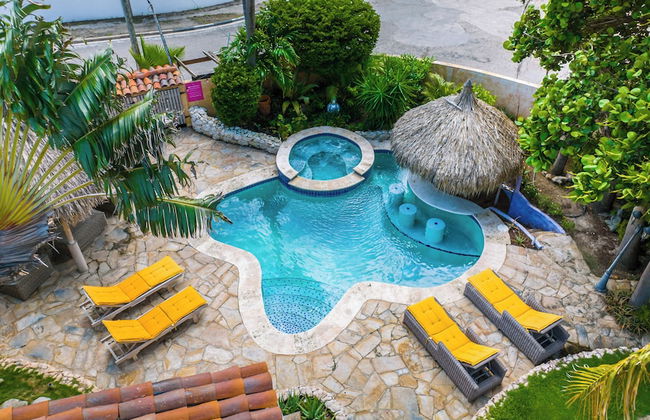 Mexican Style Villa With Private Pool, Free Utilities - Photo 39