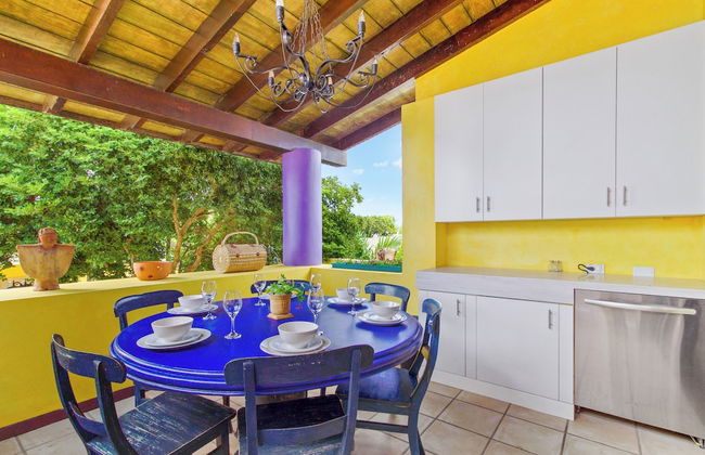 Mexican Style Villa With Private Pool, Free Utilities - Photo 20