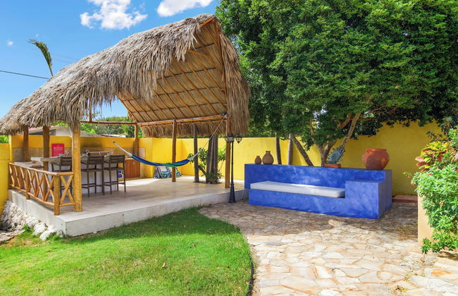 Mexican Style Villa With Private Pool, Free Utilities - Photo 9