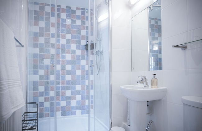 Minarvon - 2 Bedroom Apartment - Saundersfoot - Foto 33