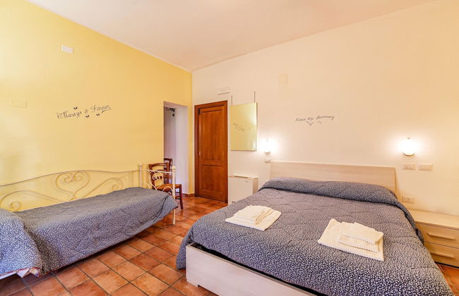 Pomegranate apt With Shared Pool - Foto 16