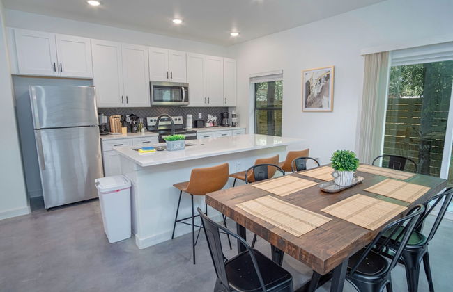 Gorgeous 3 BR 2 BA Near Amazing Downtown - Foto 22