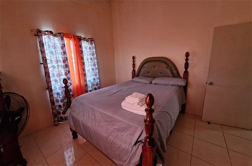 Photo 5 - Beautiful 1-bed House in Old Harbour, Gated