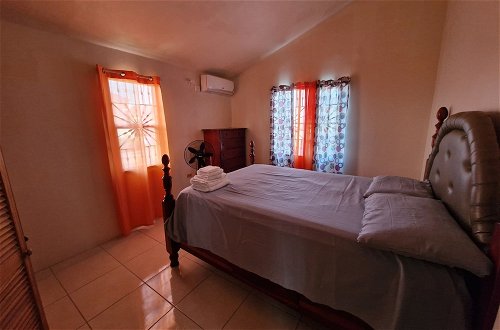 Photo 4 - Beautiful 1-bed House in Old Harbour, Gated