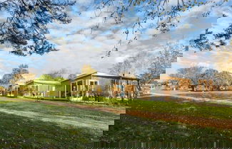 Foto 3 - Chalet in Vrouwenpolder With Garden