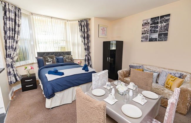 The Elm Wood Apartments - Foto 1