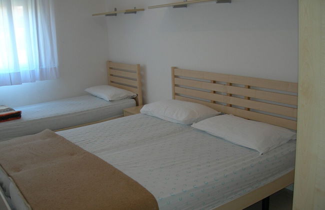 Beautiful Apartment For 5 People-swimming Pool-ac by Beahost Rentals - Foto 2