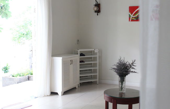 Des Ami Villa - Photo 2